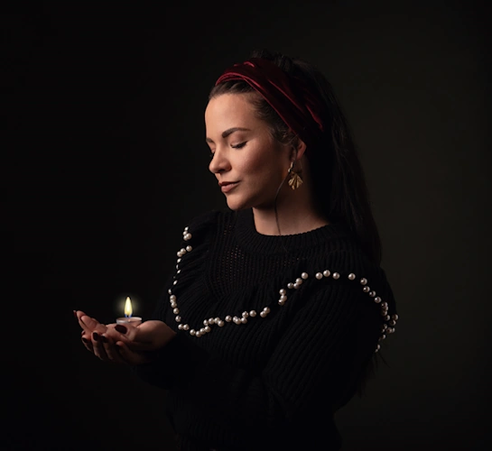 Faluház Folk Adventi dalkör - Paár Julcsi